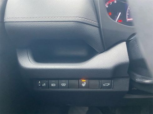 Used 2023 Toyota RAV4 XLE image 18