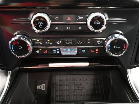 Used 2025 Ford F150 Raptor w/ Equipment Group 803A Raptor R AWD/4WD image 36