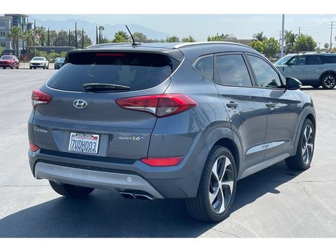 Used 2017 Hyundai Tucson Sport w/ Cargo Package FWD image 7