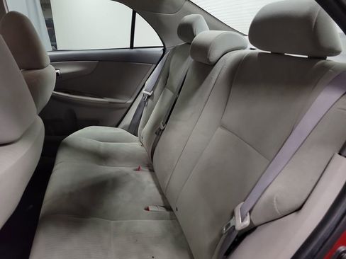 Used 2010 Toyota Corolla LE image 19