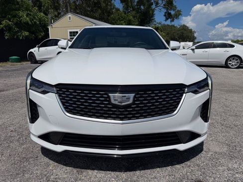 Used 2024 Cadillac CT4 Luxury w/ Sun And Sound Package RWD image 2