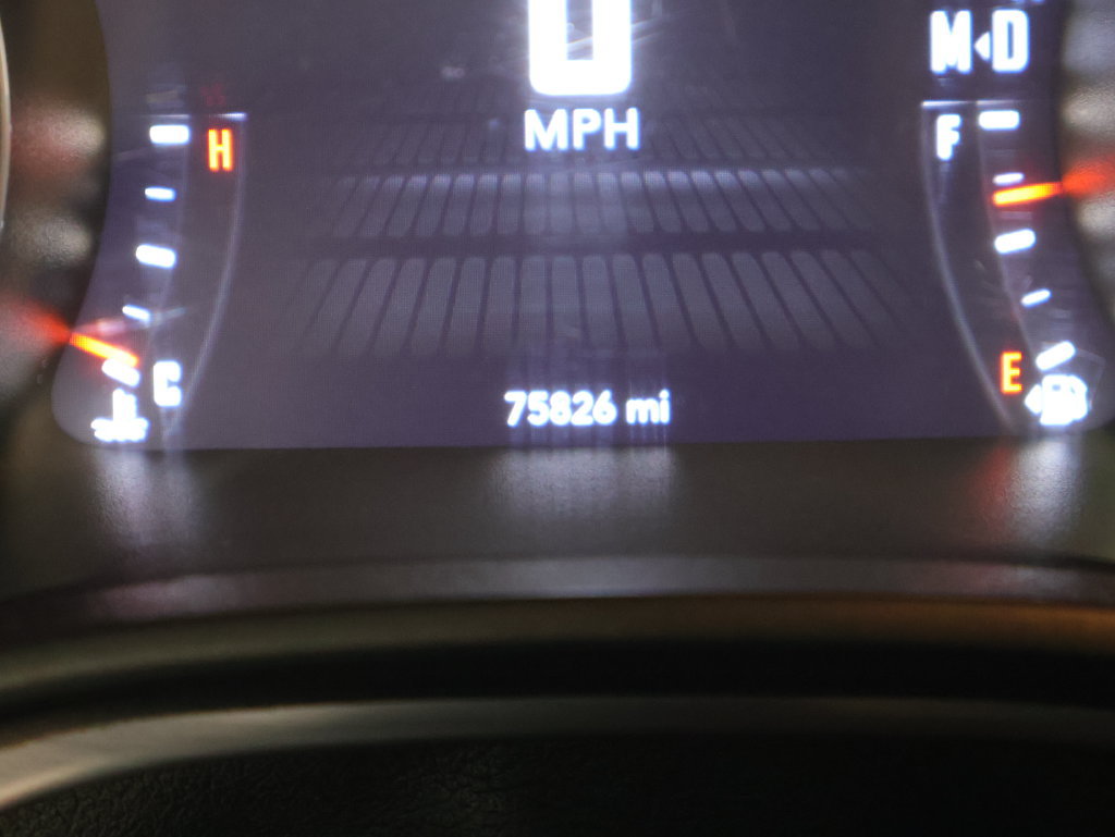 Used 2017 Dodge Challenger R/T w/ Sound Group RWD image 33
