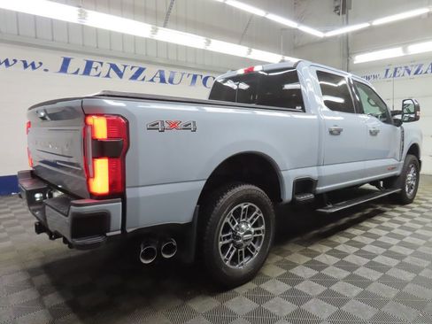 Used 2025 Ford F350 Platinum w/ Platinum Plus Package image 5