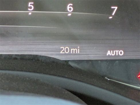 New 2026 RAM 1500 4x4 Crew Cab image 25