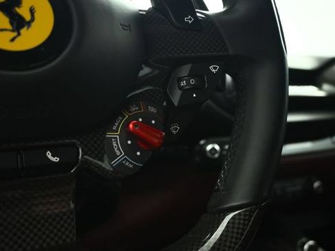 Used 2023 Ferrari 812 GTS RWD image 40