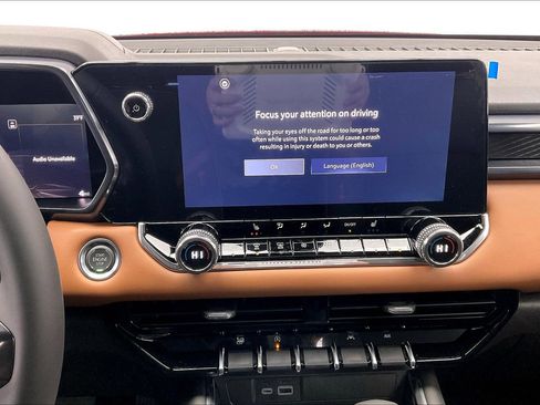 New 2026 GMC Canyon AT4 image 7