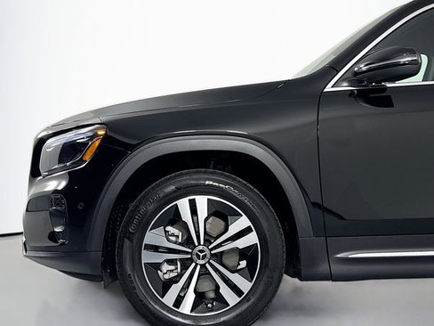 Certified 2025 Mercedes-Benz GLB 250 image 10