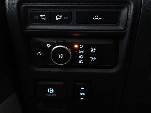 Certified 2021 Ford F150 Lariat image 29