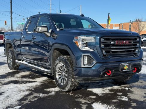 Used 2019 GMC Sierra 1500 AT4 image 2