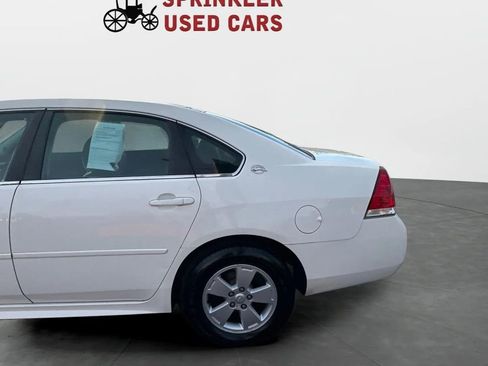 Used 2009 Chevrolet Impala LT image 17