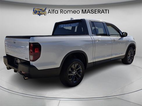 Used 2025 Honda Ridgeline Sport image 7