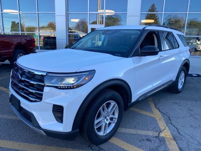 Used 2025 Ford Explorer Active