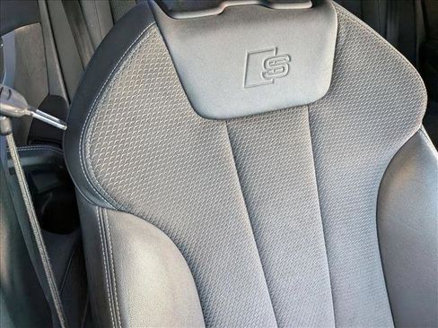 Used 2020 Audi A4 2.0T Premium Plus w/ Premium Plus Package image 18