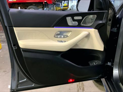 Used 2024 Mercedes-Benz GLE 53 AMG 4MATIC Coupe image 22