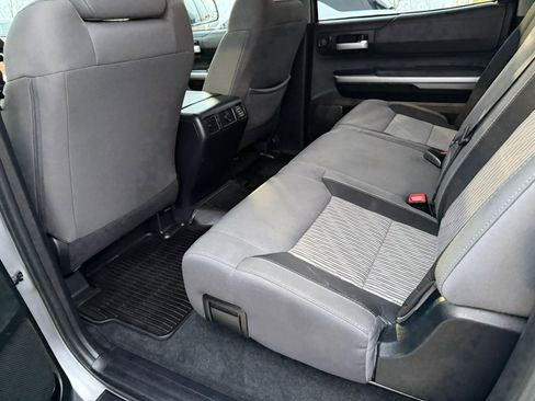 Used 2017 Toyota Tundra SR5 image 14