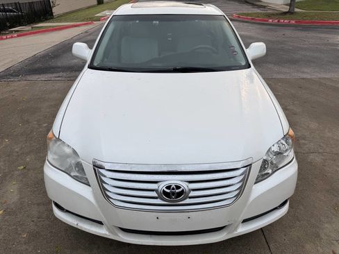 Used 2008 Toyota Avalon XLS image 8