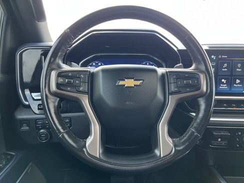 Used 2023 Chevrolet Silverado 1500 High Country w/ High Country Premium Package image 8