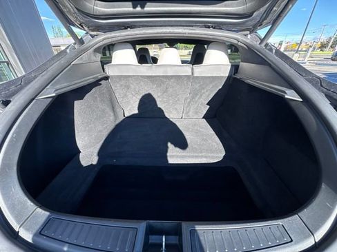 Used 2016 Tesla Model S AWD image 7