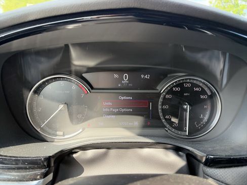 Certified 2023 Cadillac XT6 Luxury AWD/4WD image 15