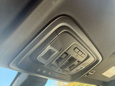 Used 2019 GMC Sierra 1500 AT4 w/ AT4 Premium Package AWD/4WD image 23