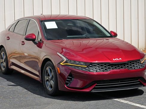 Used 2022 Kia K5 LXS FWD image 48