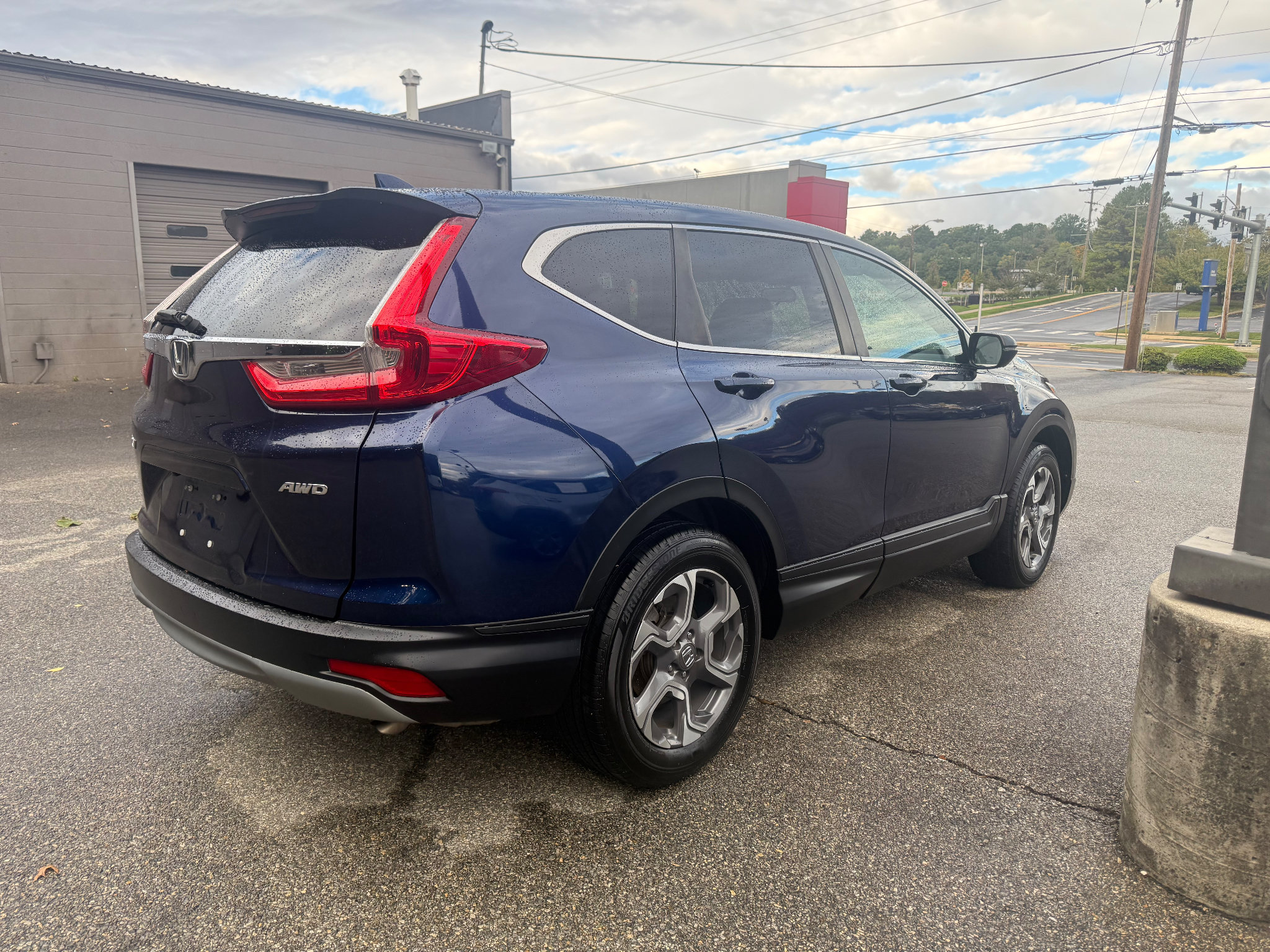 Used 2018 Honda CR-V EX image 5