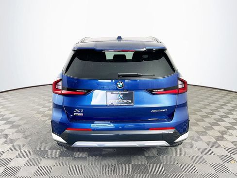 Used 2025 BMW X1 xDrive28i AWD/4WD image 8