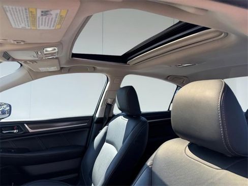 Used 2019 Subaru Legacy 3.6R Limited w/ Popular Package #2A image 11