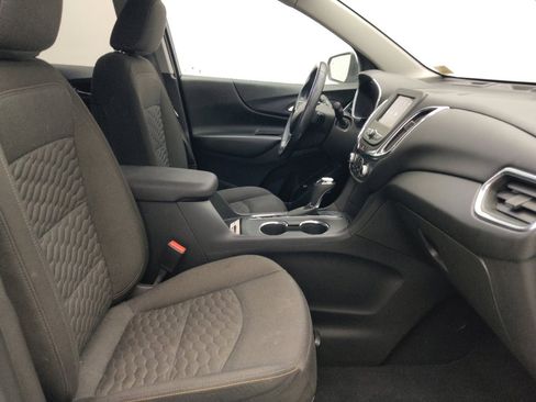 Used 2020 Chevrolet Equinox LT w/ Driver Convenience Package FWD image 21