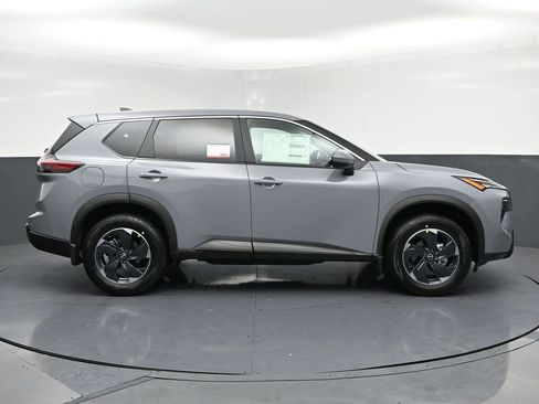 New 2026 Nissan Rogue SV w/ Cold Weather Package image 28
