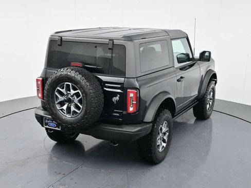 Used 2023 Ford Bronco Badlands image 35