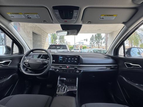 Used 2026 Kia Sportage LX FWD image 33