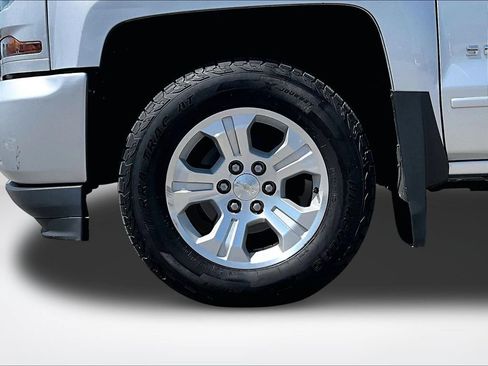 Used 2019 Chevrolet Silverado 1500 LT w/ All Star Edition AWD/4WD image 10