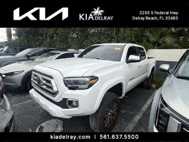 Used 2023 Toyota Tacoma Limited AWD/4WD image 9