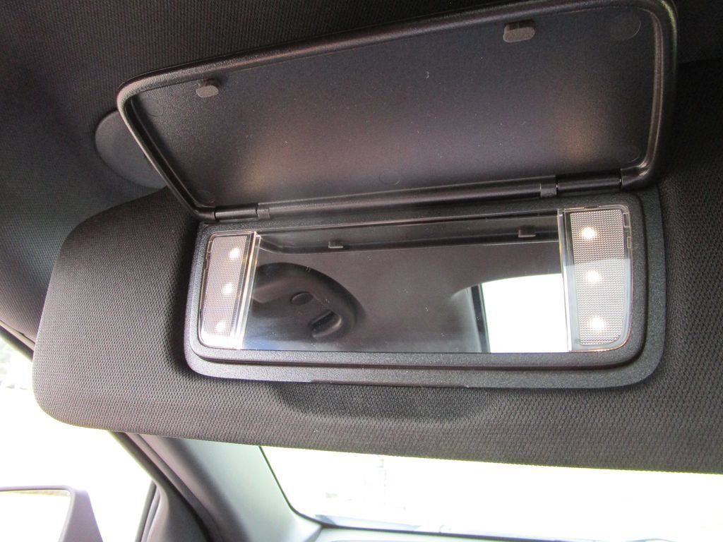 Used 2024 Chevrolet Equinox RS FWD image 48