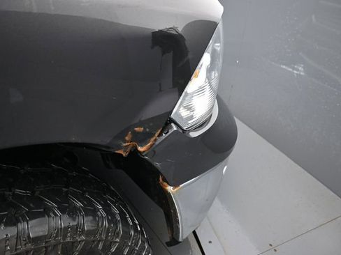 Used 2019 RAM 1500 Big Horn AWD/4WD image 9