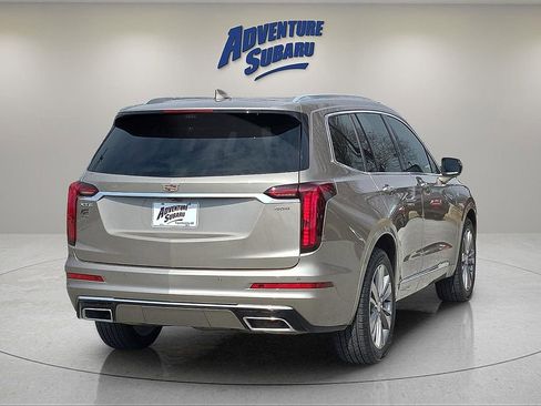 Used 2022 Cadillac XT6 Premium Luxury w/ Technology Package image 6