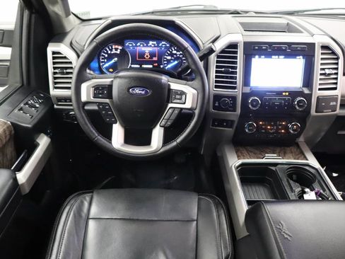Used 2017 Ford F250 Lariat w/ Lariat Ultimate Package AWD/4WD image 15