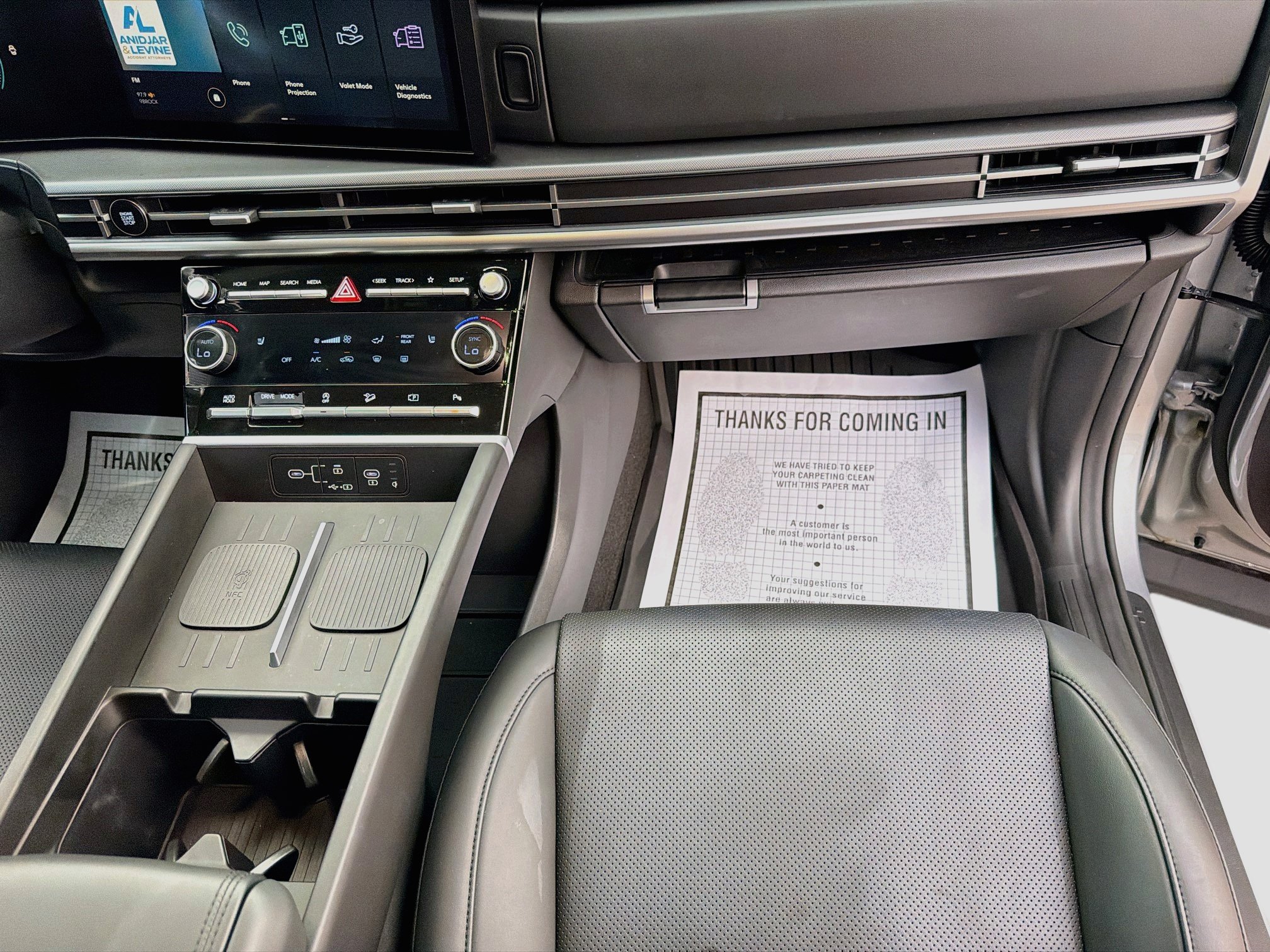 Used 2024 Hyundai Santa Fe SEL FWD image 19