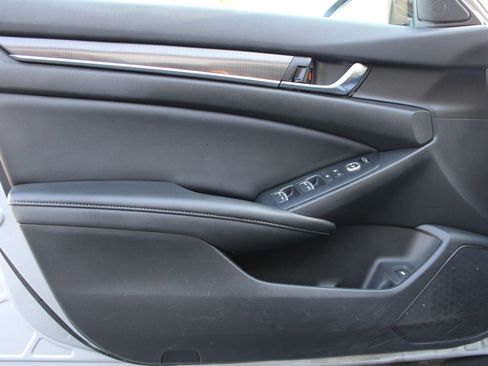 Used 2022 Honda Accord Sport image 16
