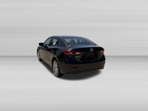 Used 2017 MAZDA MAZDA3 Touring FWD image 7