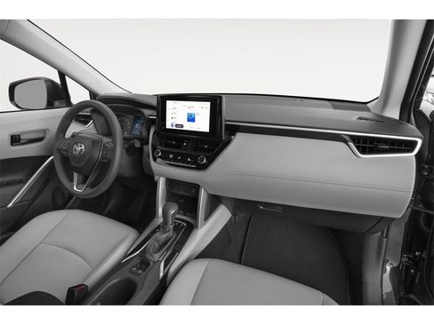 Used 2024 Toyota Corolla Cross LE image 9