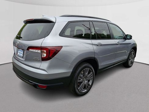 Certified 2022 Honda Pilot Sport image 11