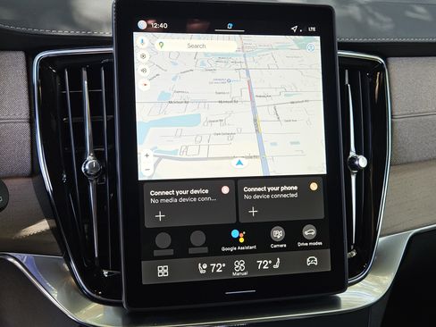 New 2026 Volvo XC90 B6 Plus w/ Protection Package Premier image 27