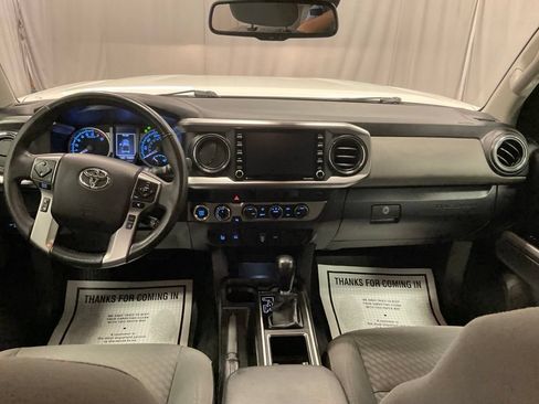 Used 2023 Toyota Tacoma SR5 w/ Technology Package AWD/4WD image 2