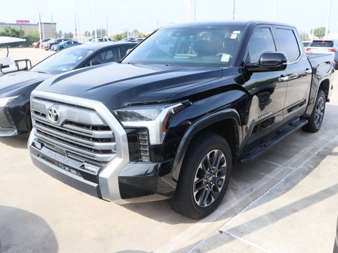 Used 2026 Toyota Tundra Limited w/ Power Package AWD/4WD image 3