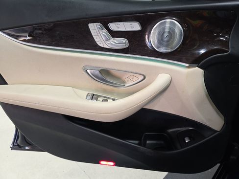 Used 2020 Mercedes-Benz E 350 Sedan w/ Parking Assistance Package image 11