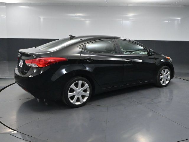 Used 2012 Hyundai Elantra Limited w/ Technology Pkg 5 FWD image 3