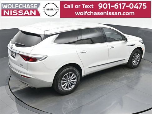 Used 2023 Buick Enclave Essence image 33