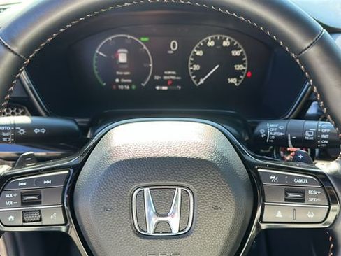 Used 2025 Honda CR-V Sport Touring image 12